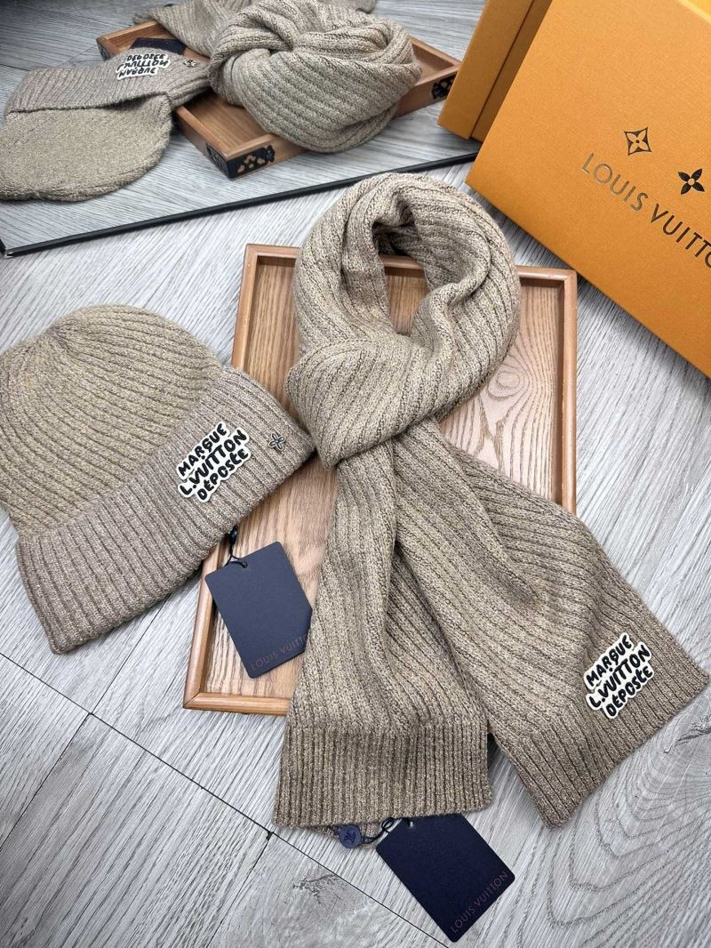 Louis Vuitton Caps Scarfs